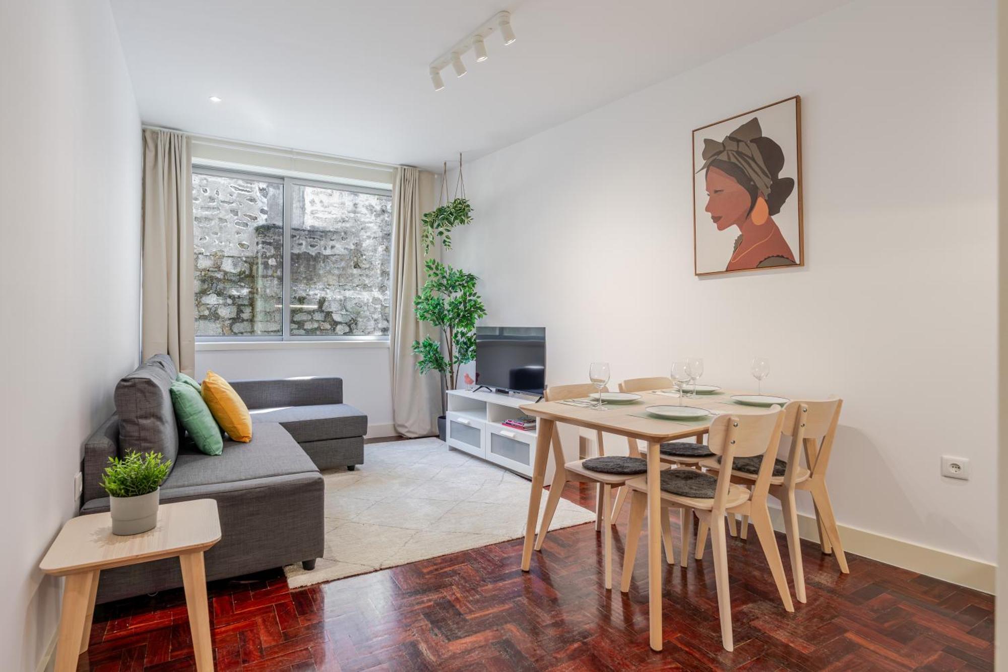 Esm Rental - Santa Catarina Cozy Apartment Porto Ngoại thất bức ảnh