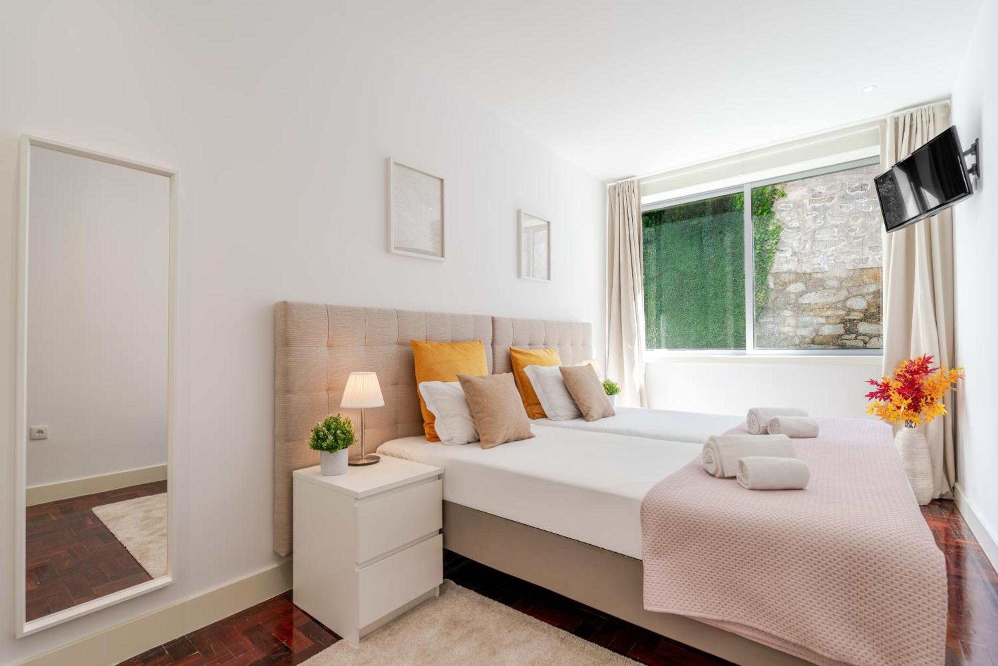Esm Rental - Santa Catarina Cozy Apartment Porto Ngoại thất bức ảnh